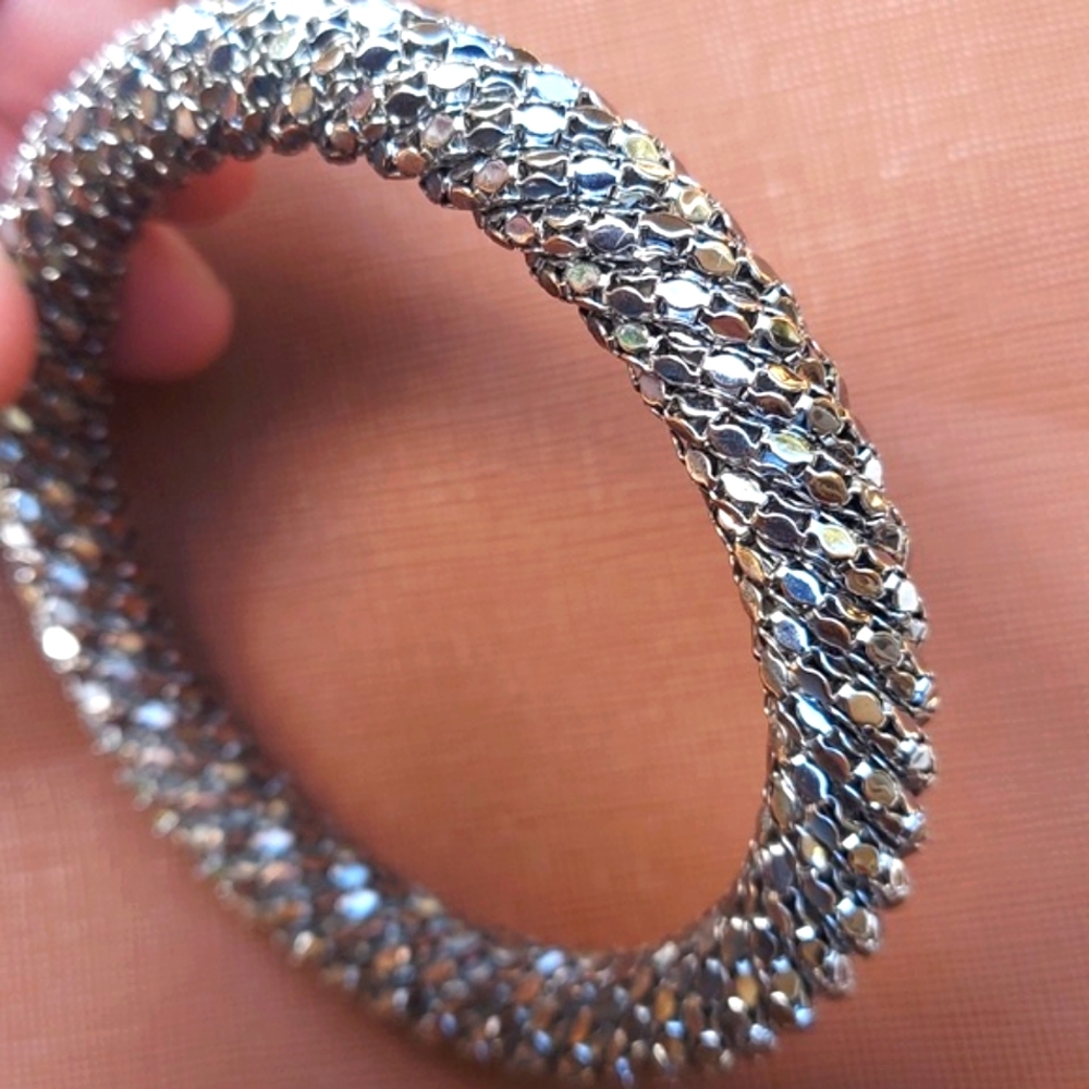 Vintage Estate Silver Chain Mail Mesh 8" Bangle Bracelet